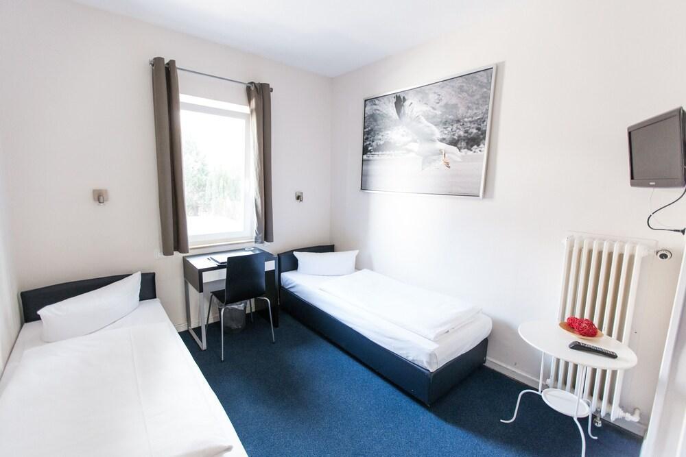 Arcade Hotel & Hostel Hamburg Exterior photo